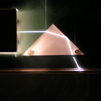 Riflessione ottica.jpg